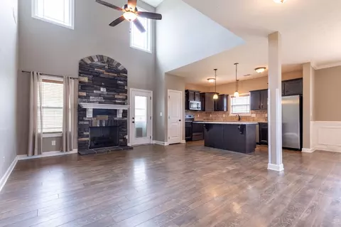 1742 Ellie Piper Cir, Clarksville, TN 37043