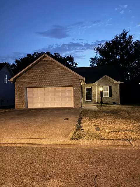 1717 North Cv, Murfreesboro, TN 37129