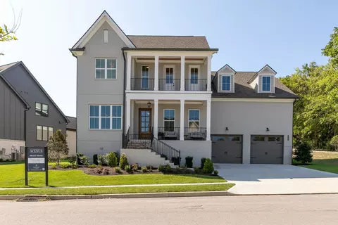 2701 Otterham Dr, Thompsons Station, TN 37179
