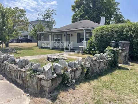Exterior - 30 E Main St, Monteagle, TN 37356 photo 3 of 8