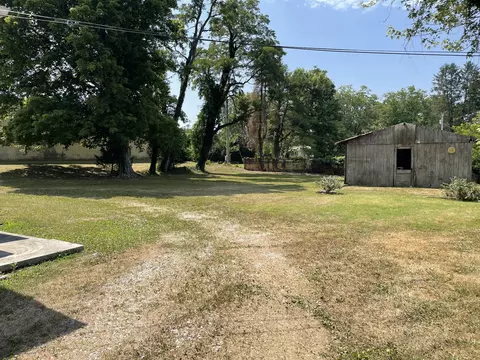 Exterior - 30 E Main St, Monteagle, TN 37356 photo 6 of 8