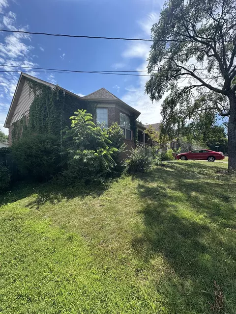 3449 Shakertown Rd, Antioch, TN 37013
