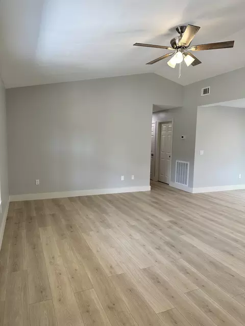 Living - 1326 N Main St, Eagleville, TN 37060 photo 1 of 3
