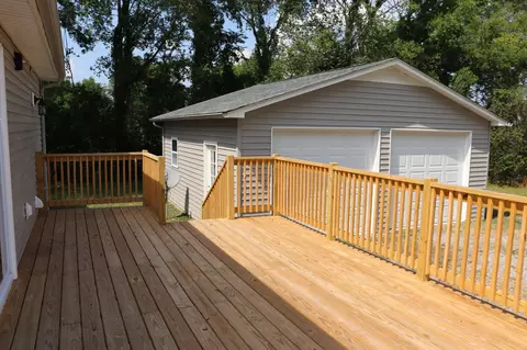 Exterior - 1326 N Main St, Eagleville, TN 37060 photo 5 of 7