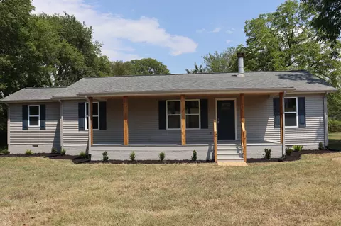 1326 N Main St, Eagleville, TN 37060