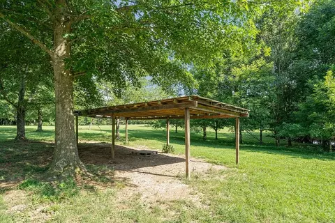 Exterior - 6443 Highway 25e, Springfield, TN 37172 photo 9 of 13