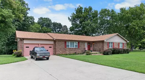 293 Rossview Rd, Clarksville, TN 37043