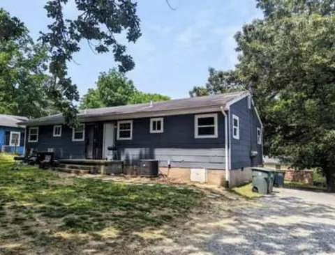 426 Booth Rd, Chattanooga, TN 37411