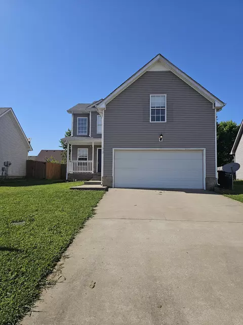517 Fox Trot Dr, Clarksville, TN 37042