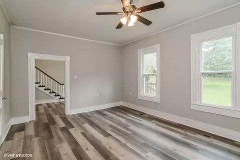 Living - 620 Mitchell Rd, Pulaski, TN 38478 photo 1 of 1