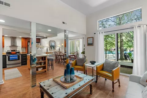 107 Holly Frst, Nashville, TN 37221