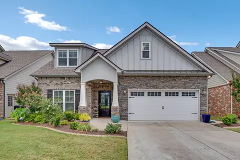231 Rockcastle Dr, Murfreesboro, TN 37128