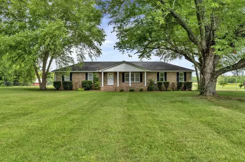 4943 Highway 31 W, Cottontown, TN 37048