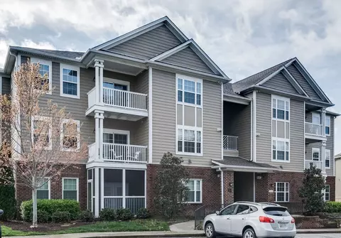 8601 Peckham Ln #P5, Antioch, TN 37013