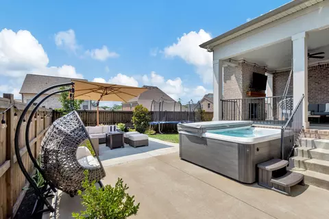 703 Rain Meadow Ct, Spring Hill, TN 37174