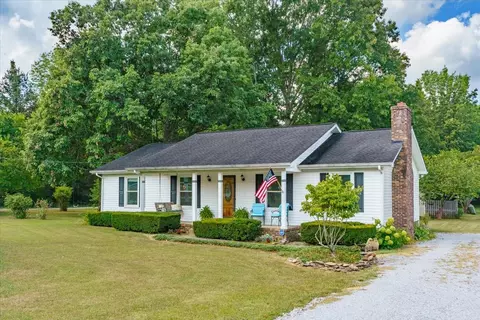 8843 Powells Chapel Rd, Murfreesboro, TN 37129