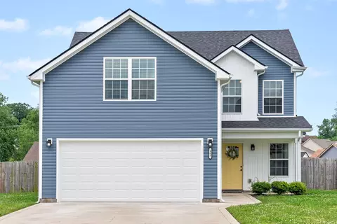 465 Woodtrace Dr, Clarksville, TN 37042