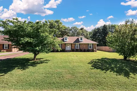 315 Shadowbrook Dr, Smyrna, TN 37167