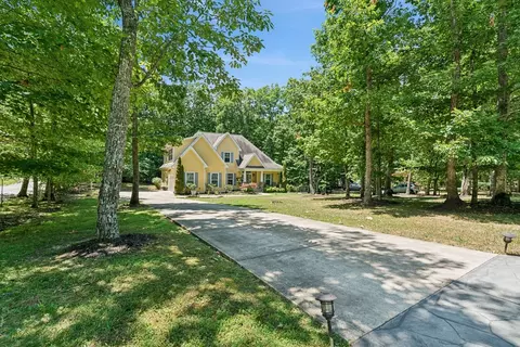 71 John Allin Dr, Sewanee, TN 37375 photo 2