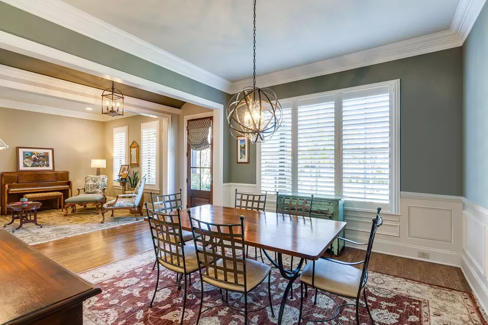 Dining - 225 Fitzgerald St, Franklin, TN 37064 photo 1 of 2