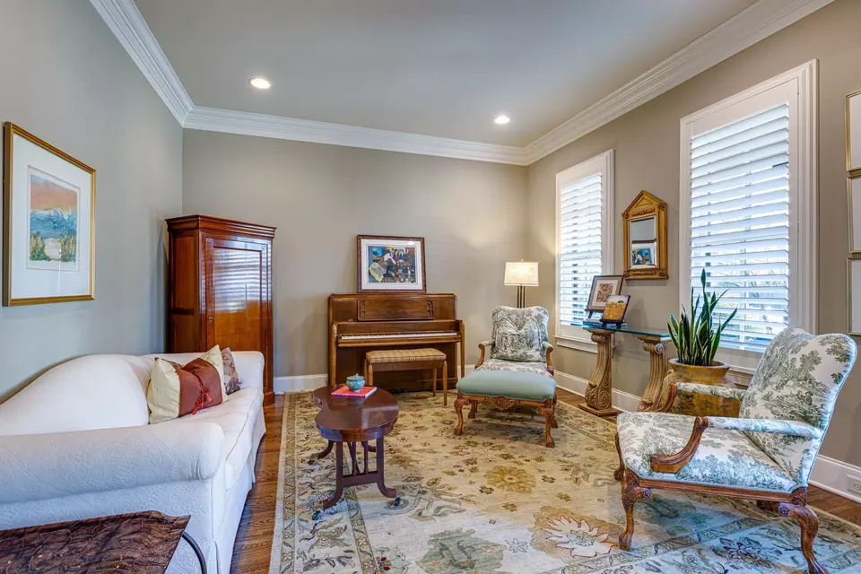 Living - 225 Fitzgerald St, Franklin, TN 37064 photo 2 of 5