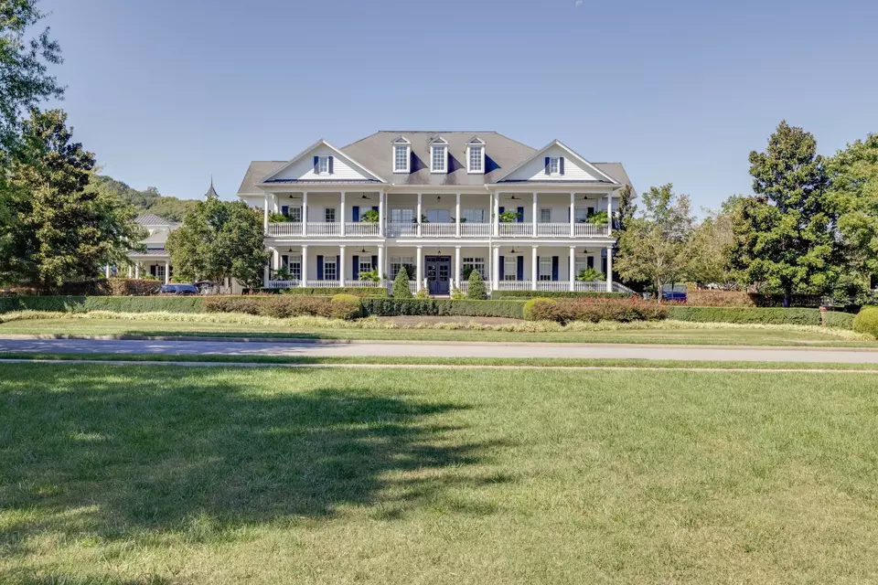 Exterior - 225 Fitzgerald St, Franklin, TN 37064 photo 7 of 10