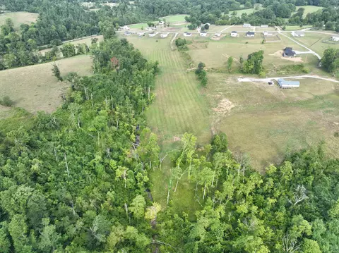 1047 E Piney Rd, Dickson, TN 37055 photo 6