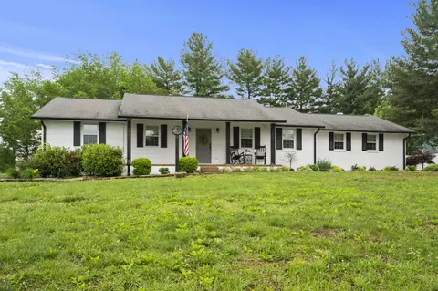 4006 Highway 31 W, Cottontown, TN 37048