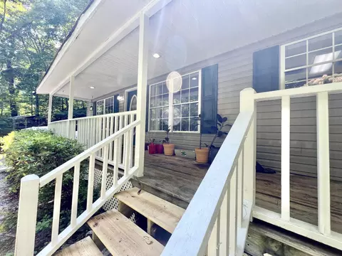 9722 Owl Nest Rd, Ooltewah, TN 37363
