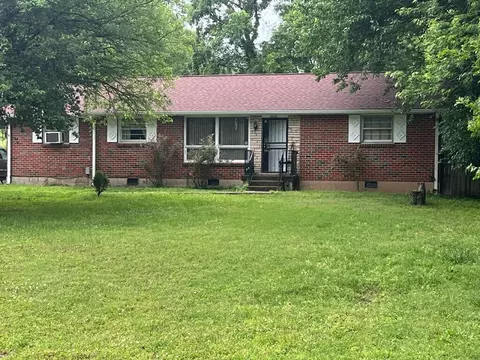 1806 Hayden Dr, Nashville, TN 37216