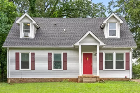 184 Bob White Dr, Clarksville, TN 37042