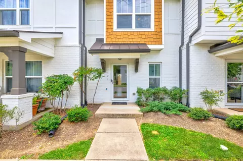 1521 57th Ave N, Nashville, TN 37209