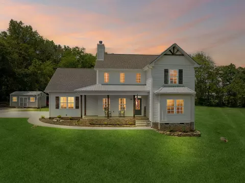 3028 Allisona Ext, College Grove, TN 37046