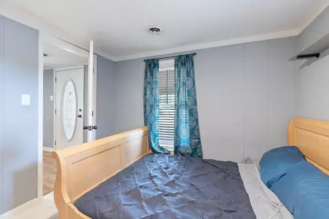 Bedroom - 107 Blue Rd, Dickson, TN 37055 photo 2 of 2