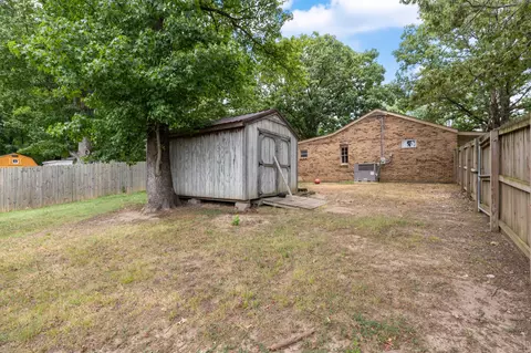 Exterior - 107 Blue Rd, Dickson, TN 37055 photo 6 of 7