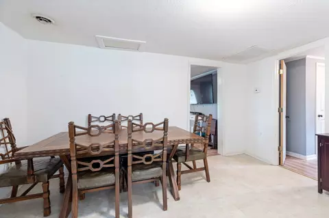 Dining - 107 Blue Rd, Dickson, TN 37055 photo 3 of 3