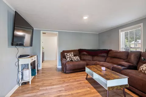 Living - 107 Blue Rd, Dickson, TN 37055 photo 1 of 1