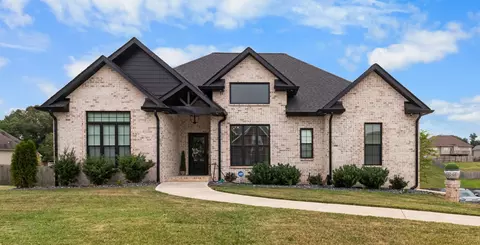 1188 Wicke Rd, Adams, TN 37010