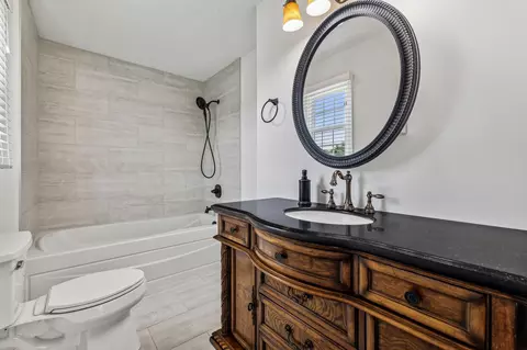 Bath - 2604 Mariview Dr, Springfield, TN 37172 photo 1 of 6