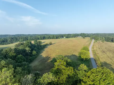 383 Cedar Park Dr, Centerville, TN 37033 photo 13