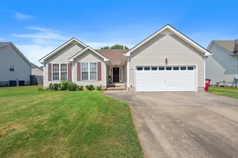 863 Cindy Jo Ct, Clarksville, TN 37040