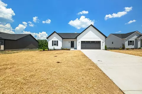 Exterior - 4711 Window Cliff Rd, Baxter, TN 38544 photo 4 of 4