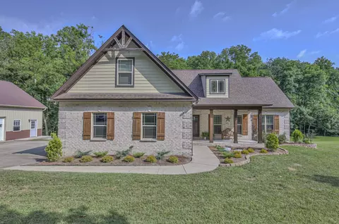 2540 Distillery Rd, Greenbrier, TN 37073