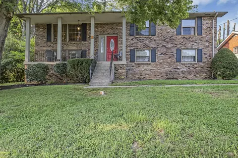 3922 Plantation Dr, Hermitage, TN 37076