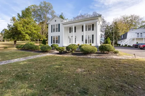 1253 Main St, Lynchburg, TN 37352