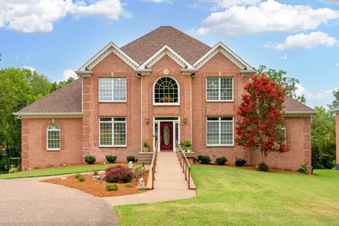 654 Cumberland Hills Dr, Hendersonville, TN 37075