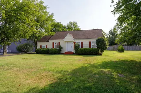 122 East Ave, Goodlettsville, TN 37072