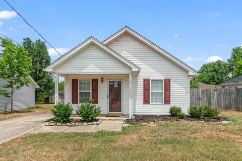 2323 Chandler Pl, Murfreesboro, TN 37130