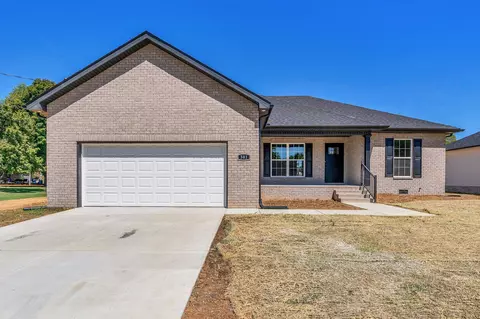 301 Lucas Rd, Shelbyville, TN 37160