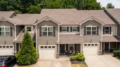 1040 Neeleys Bnd, Spring Hill, TN 37174